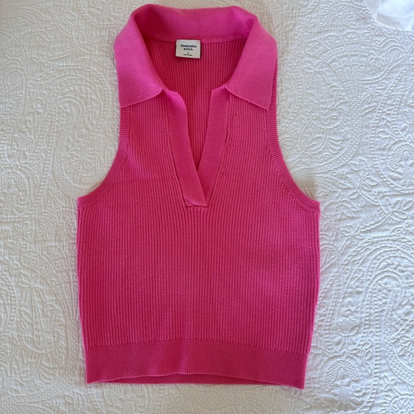 Abercrombie & Fitch Tops - Abercrombie polo tank top